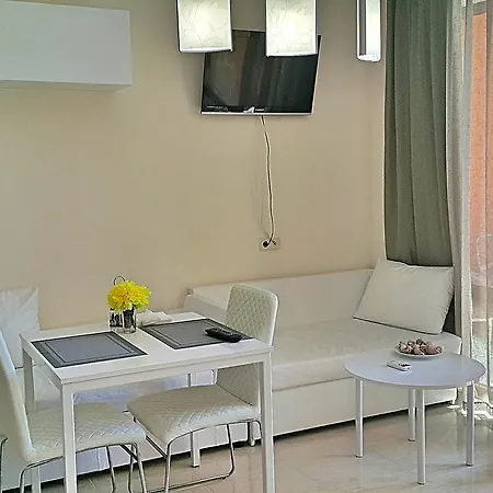 Apartment In Star Dreams Eh